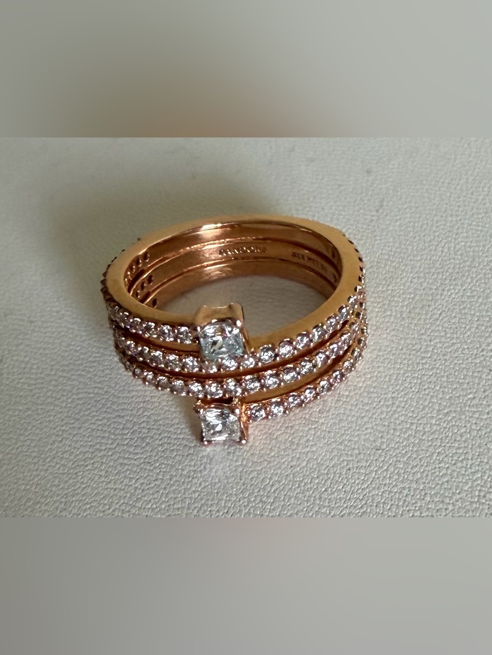 Pandora Triple Spiral Ring - Picture 3 of 4